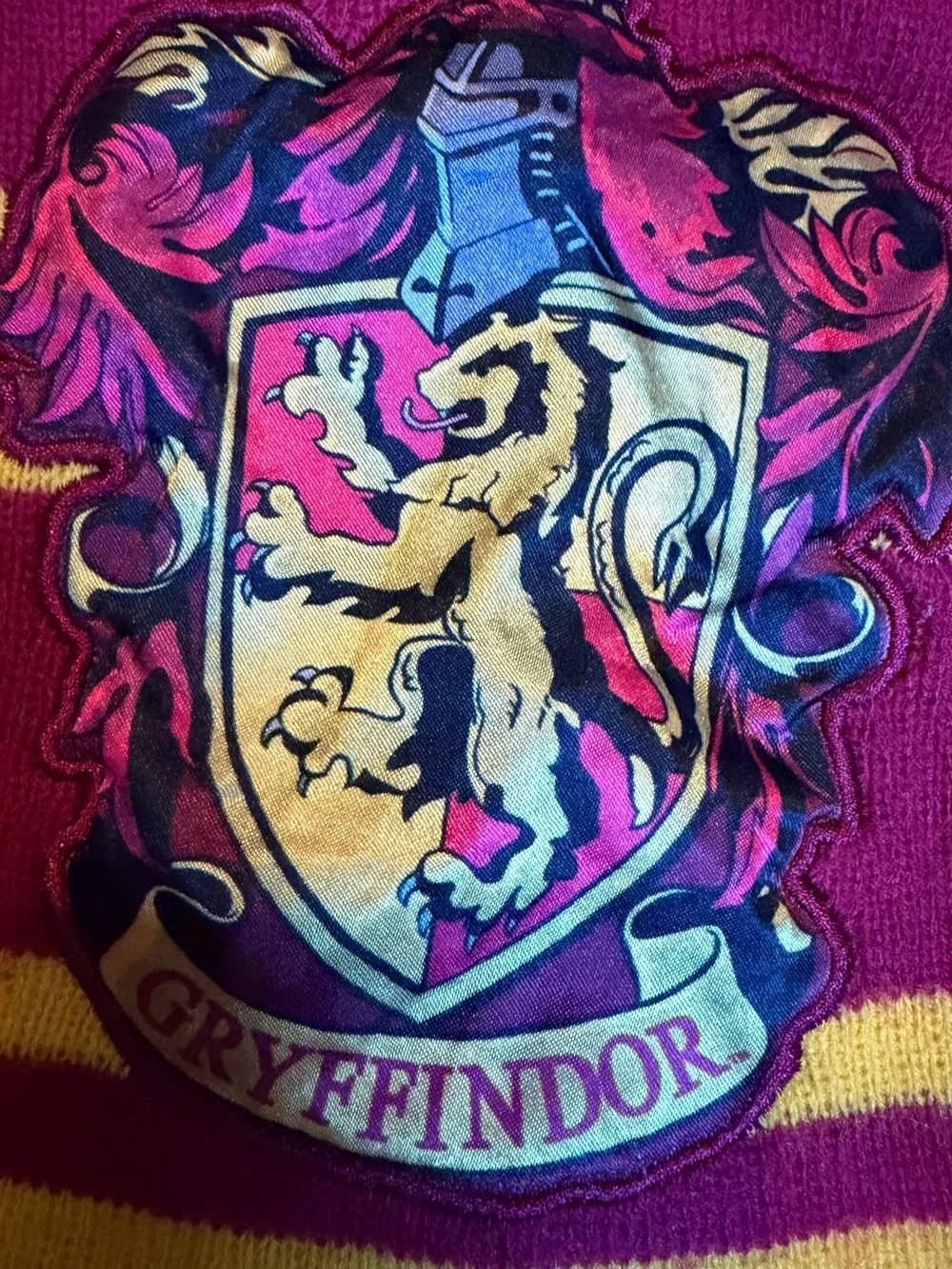 Gryffindor House Scarf - Maroon & Gold Stripe - Picture 2 of 3